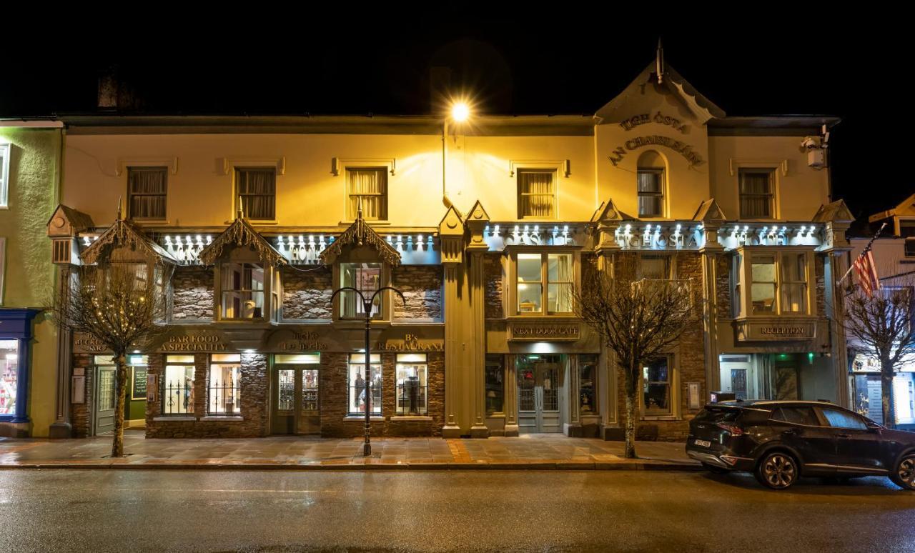 Castle Hotel Macroom Esterno foto